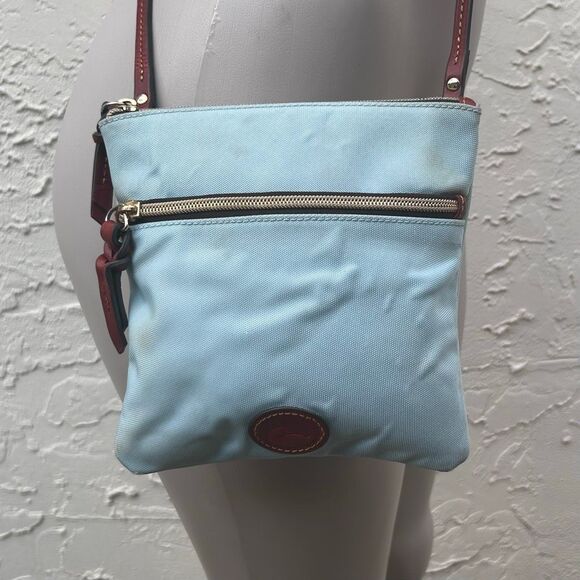 Dooney & Bourke Crossbody Bag Women's Medium Blue Double Zip Nylon Leather Strap - Picture 1 of 12